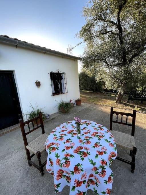 Villa Maria, Casa Rural En Cazalla De La Sierra. מראה חיצוני תמונה