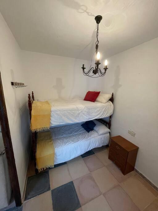 Villa Maria, Casa Rural En Cazalla De La Sierra. מראה חיצוני תמונה
